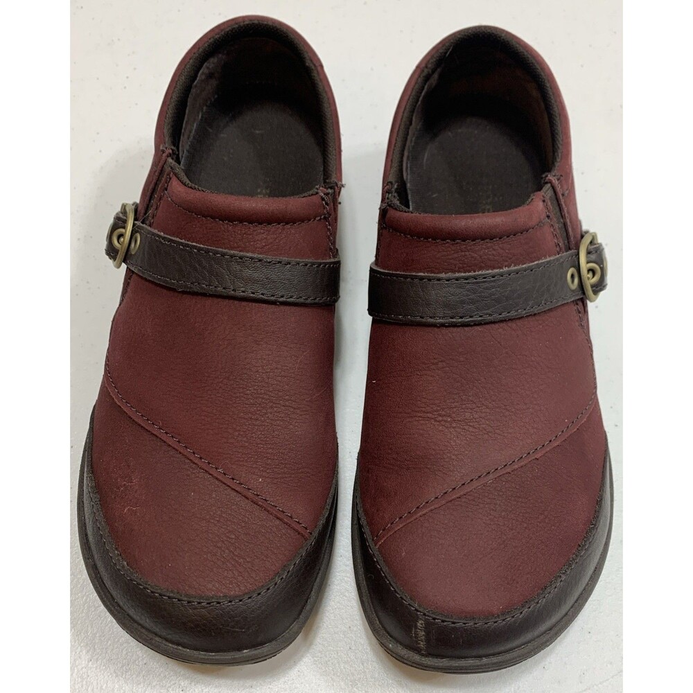 Merrell Dassie Buckle Loafer Shoes Womans 7.5 Deep Red Espresso Leather Comfort - Picture 2 of 11